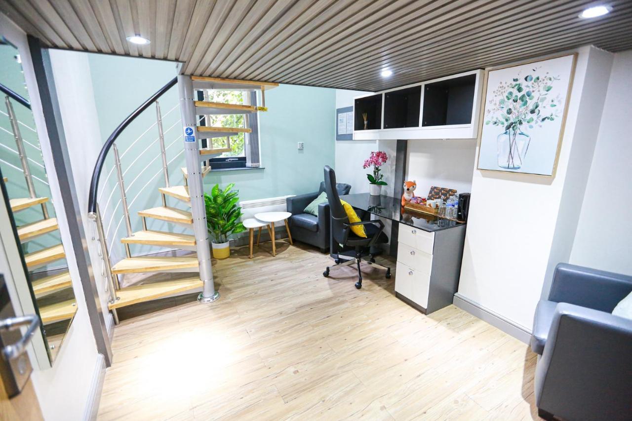 A103 Cosy City Loft Coventry Exterior foto